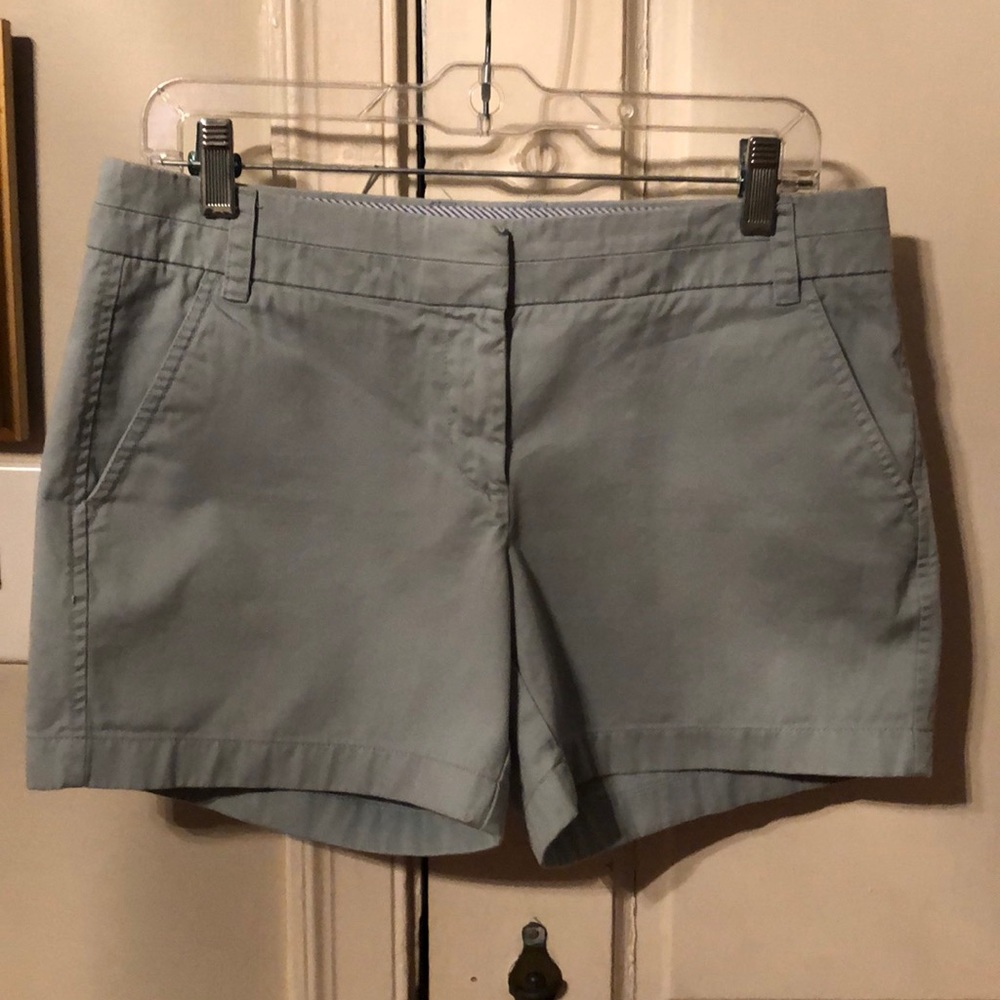 J. Crew chino short Size 6 Baby blue 3.5” inseam
